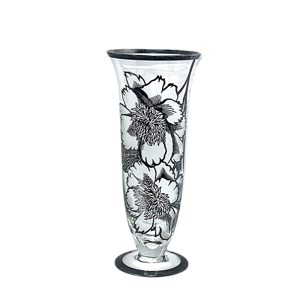 Sterling Silver Embossed Wedding Vase by: Silver City-Flanders Pattern